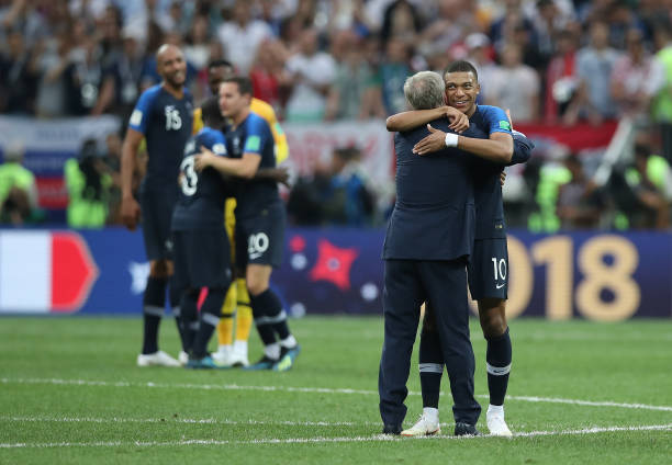 的严密防守 的严密防守