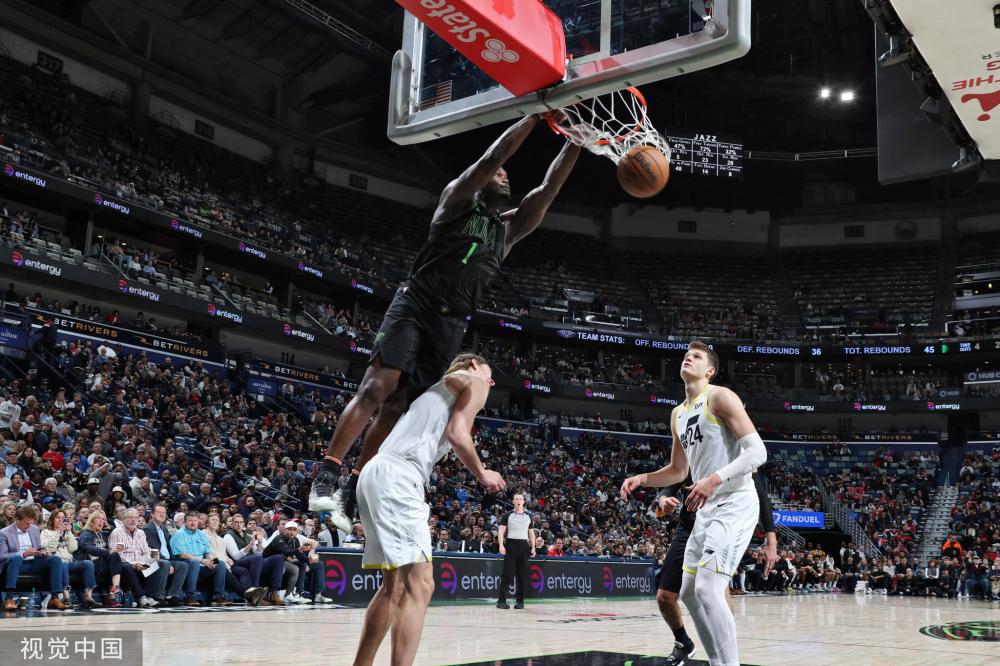 这与他在场 这与他在场